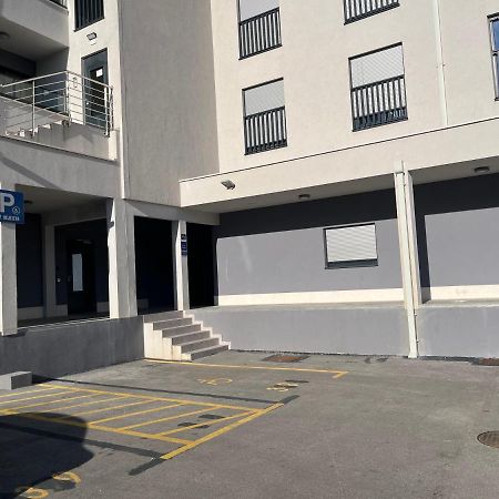 Three Musketeers Apartments Дубровник Экстерьер фото