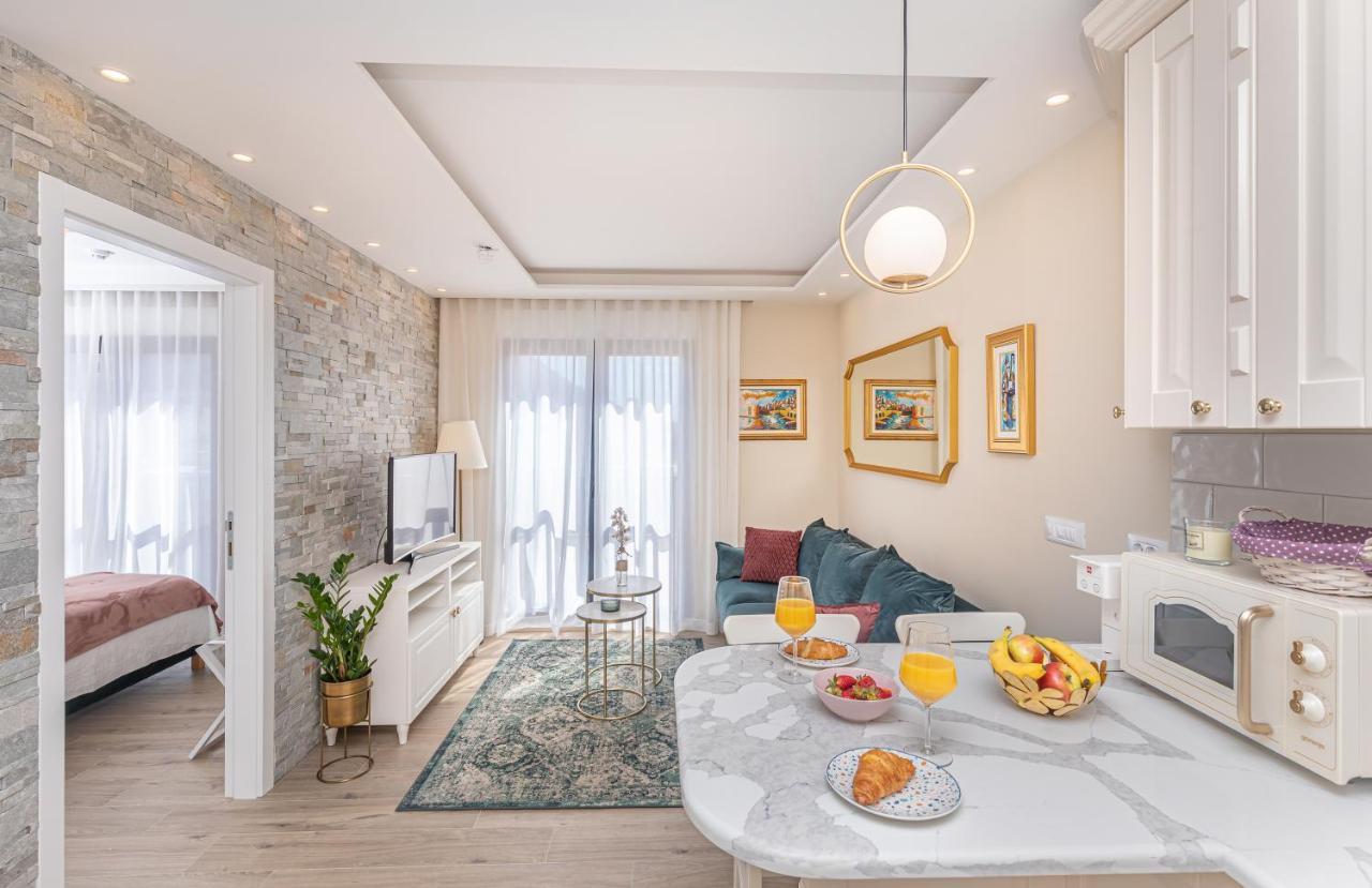 Three Musketeers Apartments Дубровник Экстерьер фото